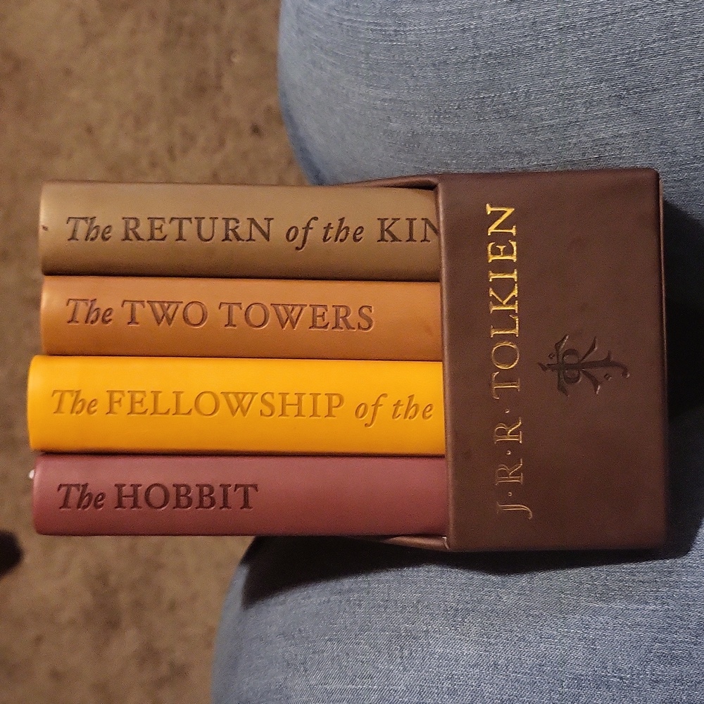 The hobbit the lord of the rings books